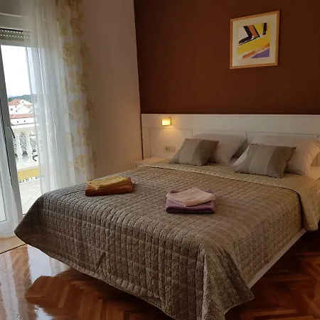 Neda Gasthof Rab Town