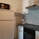 Neda Πανσιόν