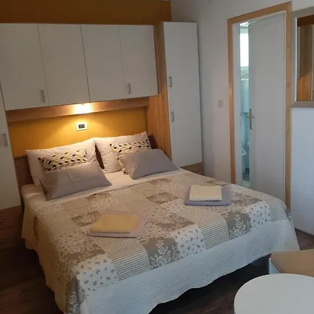 Guest house Neda