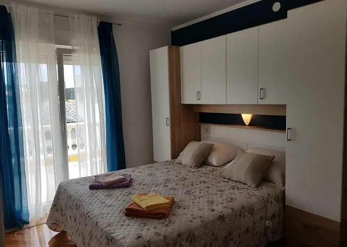 Gostinjska kuća Neda 3*